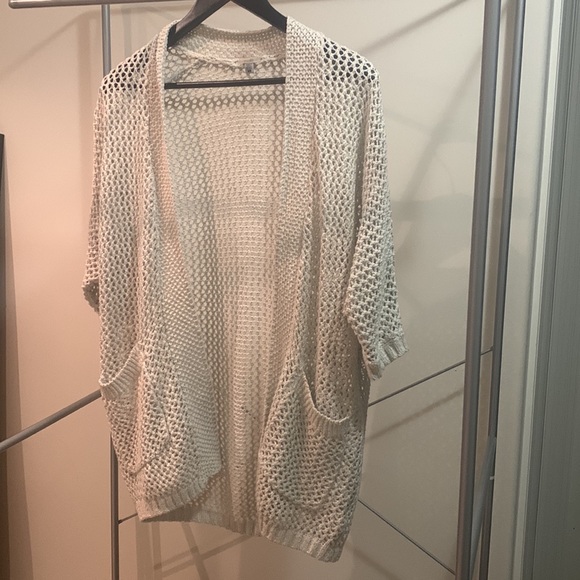 Super comfy long cardigan from Urban Outfitters - Picture 2 of 2